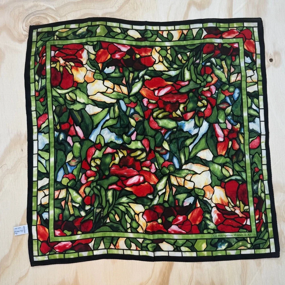 Metropolitan Museum Art Silk Scarf Stained Glass Floral Tiffany Red Green 21in